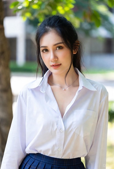 หีนักศึกษา